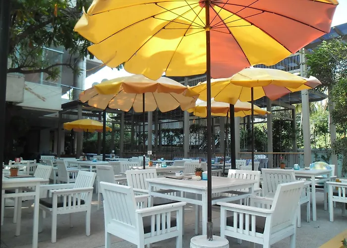Long Beach Cha-Am Hotel